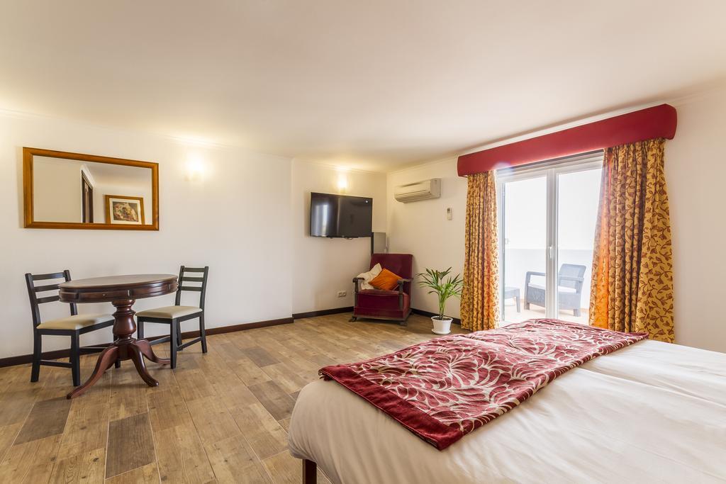 Holiday Lagos Hotel Kamer foto