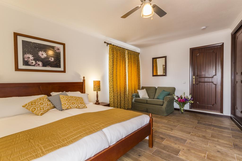 Holiday Lagos Hotel Kamer foto